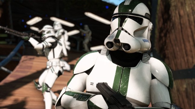 Star Wars Battlefront 2 screenshot of clonetroopers